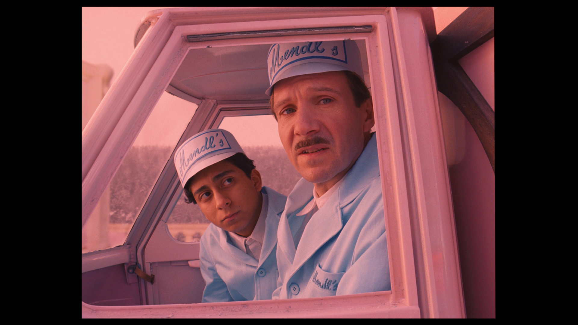 GRAND BUDAPEST HOTEL 2